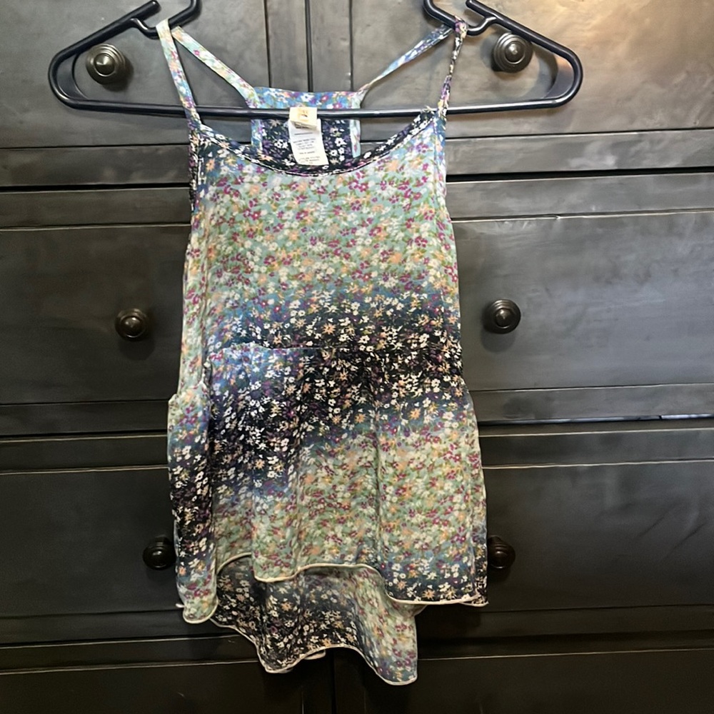 Girl cute tank top